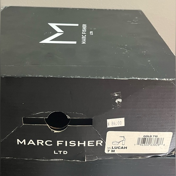 New in Box Marc Fisher Women’s Shiny Gold Platform Heels Size 7. - Picture 8 of 9